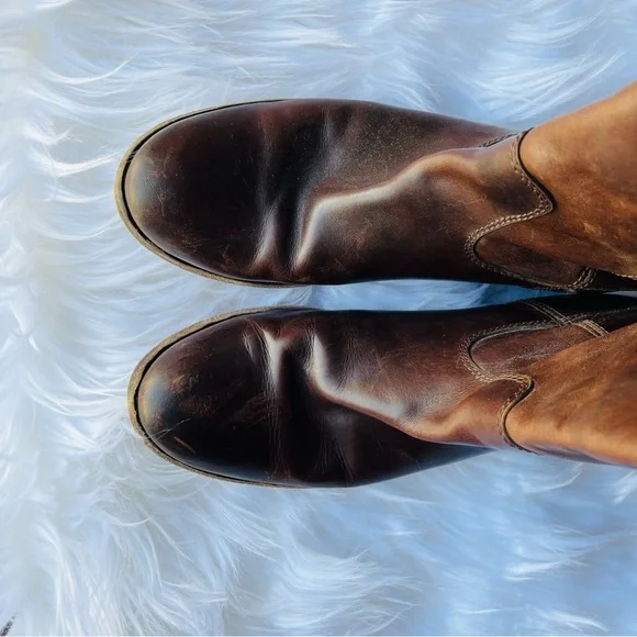 Frye boots - size 7.5 dark brown all leather pull on boots - Picture 5 of 9
